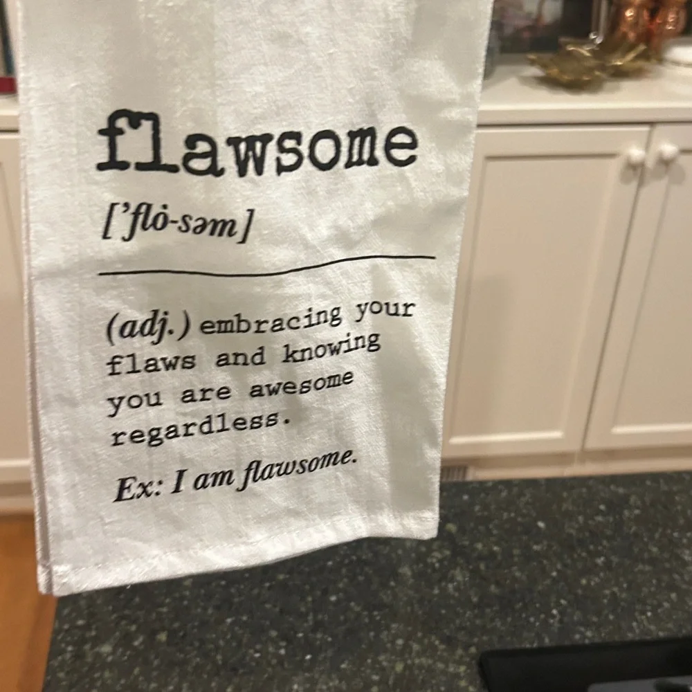 flawsome ['flo-sam/ (adj.) embracing your flaws and awe Sack Towel NEW GIFT